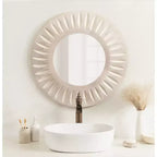 Miroir mural soleil rond 26", Cadre en bois de manguier sculpté à la main, Blanc vieilli, Accroches en D incluses