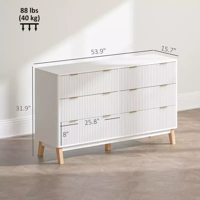 Commode double 6 tiroirs avec façades cannelées, poignées dorées et cinq pieds en bois, blanche, 54W