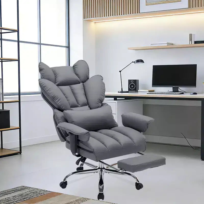 Chaise de bureau ergonomique à dossier haut avec repose-pieds, support lombaire et hauteur réglable