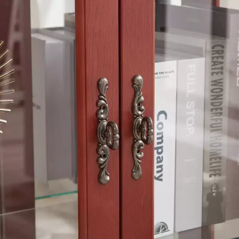 Vitrine 2 portes avec portes en verre trempé, fond miroir, étagères réglables et éclairage intégré
