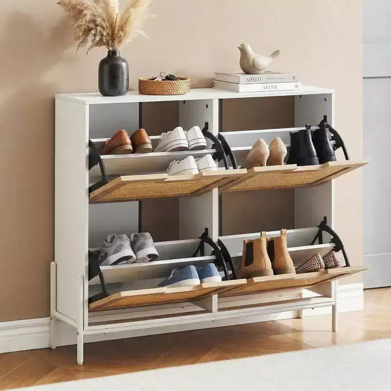 Meuble à chaussures autoportant en rotin avec 4 tiroirs à abattant, rangement compact et peu encombrant pour entrée