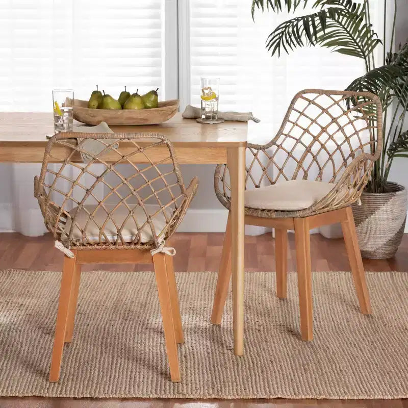 Lot de 2 chaises de salle à manger en rotin bohème, assise rembourrée, accoudoirs, pieds inclinés, finition gris délavé/naturel/blanc