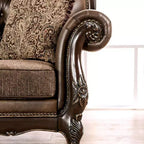 Canapé traditionnel de 90 po, capitonné, garniture cloutée, similicuir + polyester, capacité de 750 lb, 5 coussins décoratifs