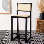 Tabouret de comptoir en rotin avec structure en bois de hêtre, dossier bas sans accoudoirs, repose-pieds, capacité de 125 kg